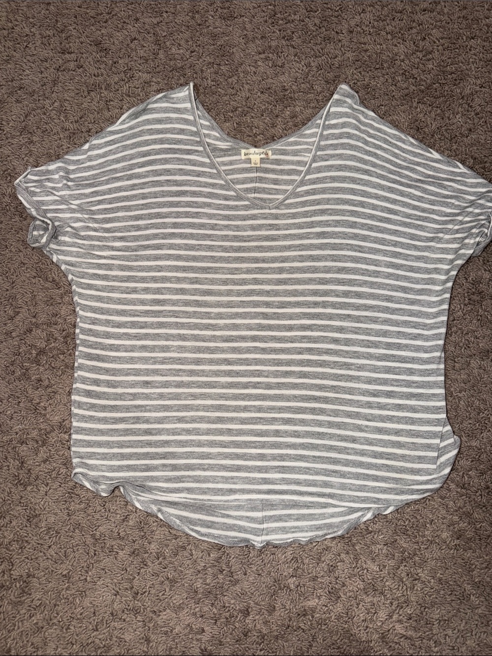 love on a hanger Gray and White Striped V-Neck Short Sleeve Top